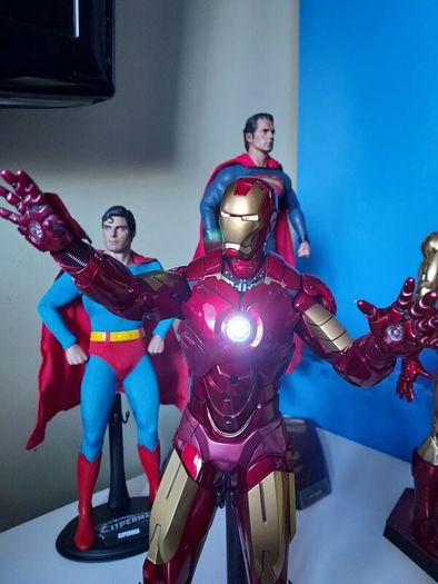 Iron Man  MMS123 Hot toys Hottoys Figure