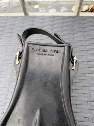scuba fins - aquslung rapid fins