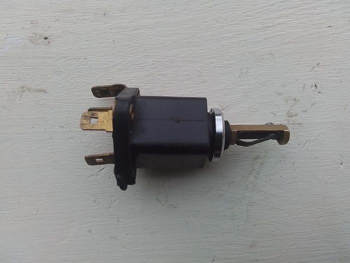 Pull Turn Dash Switch.