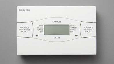 Drayton Lifestyle LP722 heating and hot water programmer