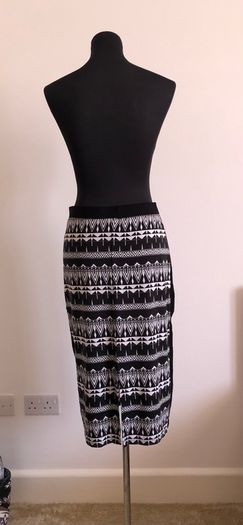 Oasis skirt - sz 12