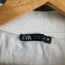 White Crop Top Zara Image 3