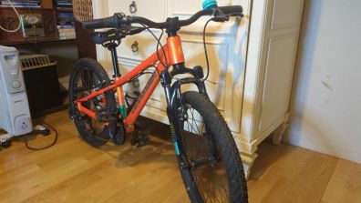 Cannondale Trail 20 Kids Mountain Bike - Suspension Fork, 7 Speed - Excellent Condition