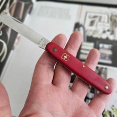 Victorinox Gardening Knife Utility Tool Swiss Army Knife