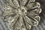 brooch