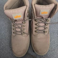 Site work boots