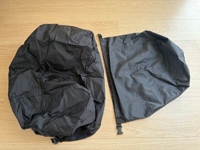Tanax MotoFizz expandable seat bag/luggage