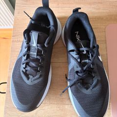 nike runners