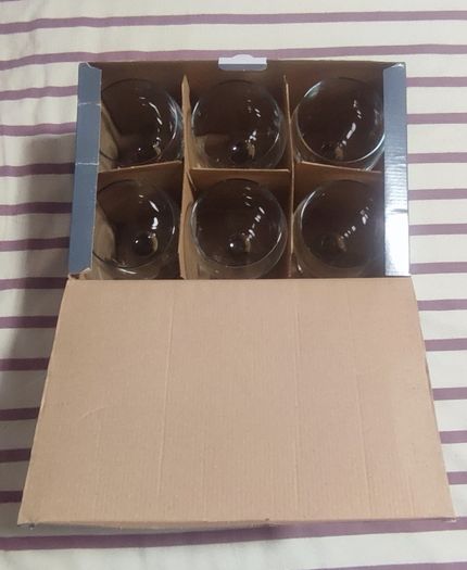 Boxed set of 6 Ravenhead gin balloon glasses