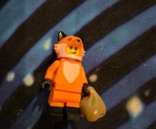 Lego Collectible Minifigure - Series 19 - 71025 - Fox Costume Girl Pre-Owned