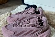 Adidas ozelia trainers