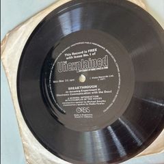 The unexplained 1971 first issue vinyl recordings 7"