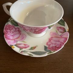 Set of teacups