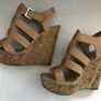 Pre-loved 'New Look' Beige Wedges - Size 4 Image 3