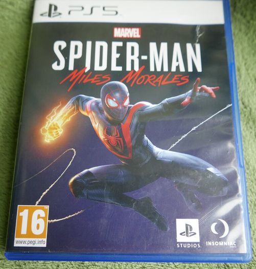 PS5 - Marvel's Spider-Man Miles Morales (PS5)