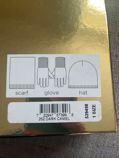 Set of scarf, hat and gloves Michael Kors