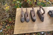 4 Antique clothes irons