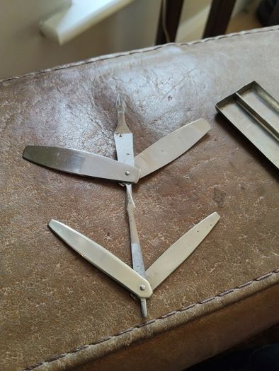 Vintage Pair Boil Lancers