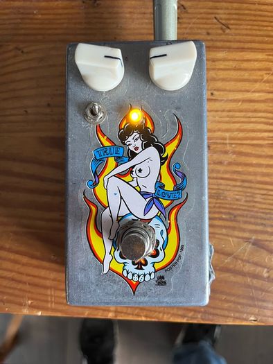 Jordon bosstone fuzz clone