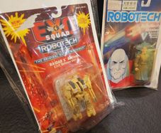 Robotech Exo Squad Figures x 2 (Sealed)