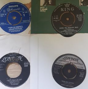 Vinyl Various Singles