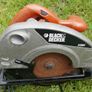 Black & Decker KS64 Circular Saw 230V 1300W 65mm (working) Image 6