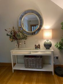 console table