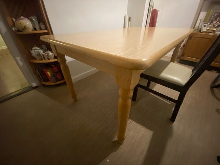 Kitchen dining table