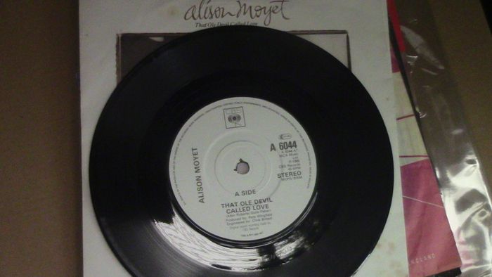 Alison Moyet - That Ole Devil Called Love 7" Single