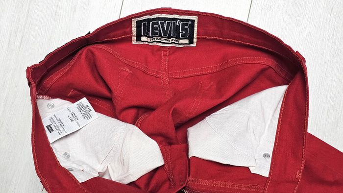 Levi Strauss & Co 511 Jeans Vintage Red Size: W33 L32