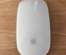Apple Magic Mouse Gen 2