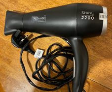 Tresemme hair dryer 2200w