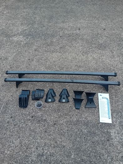 Car Roof Bars