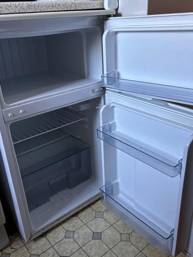Small Under-Counter Fridge Freezer 96L