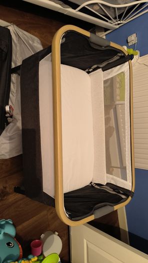 bedside cribs