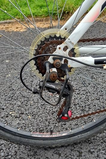 Teenagers/adult mountain bike