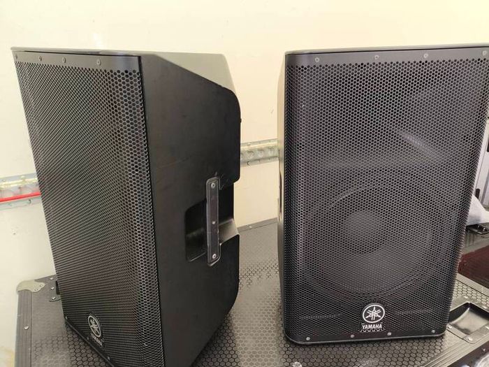 Yamaha DXR 12" (pair)