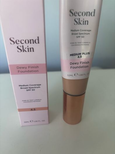 Sculpted by Aimee second skin foundation