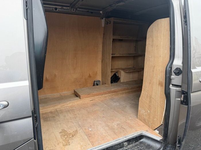 Volkswagon Transporter LWB 2023 Highline