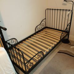 IKEA Minnen extendable bed