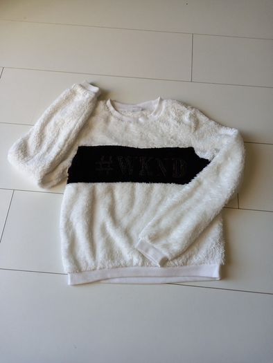 Girls jumper