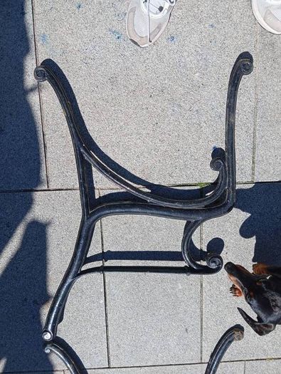 garden table chairs,all in perfect condition,