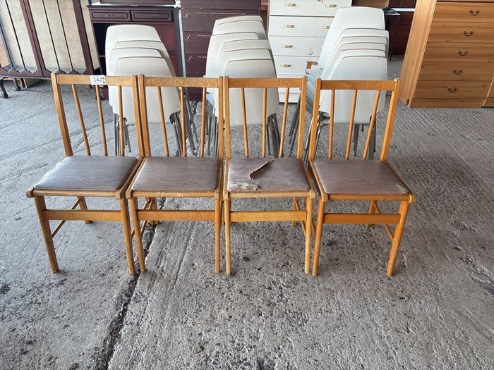 4 x dining chairs