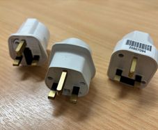 european plug to UK/ Irish plug adapter x3