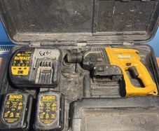 Battery Drill DeWalt 24V (battery not charging)
