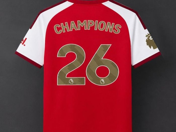 Arsenal 26/27 season home jersey