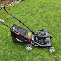 Briggs and stratten lawnmower