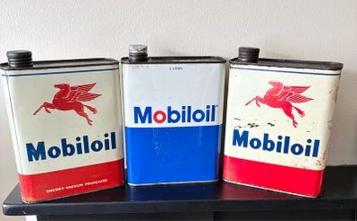 3 x Vintage Mobiloil 2L Oil Cans