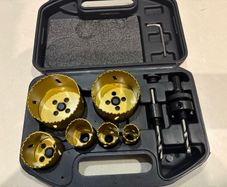 Workzone hole cutting set