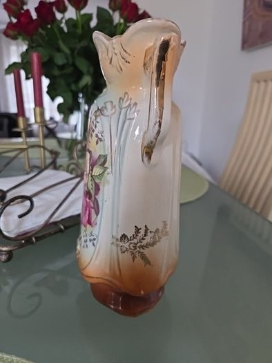 ceramics collectible